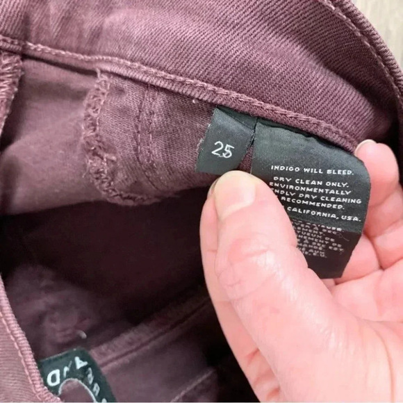 J Brand Super Skinny Lacq Pinot Waxed Coated Jeans Pant Denim burgundy Size 25 - Picture 12 of 15